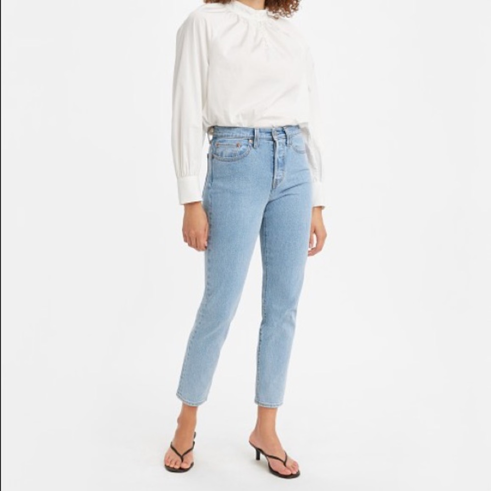 Levi’s Wedgie Jeans - Picture 3 of 7
